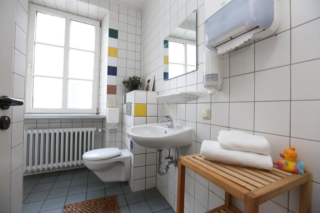 Kolping Hostel Trier Im Warsberger Hof חדר תמונה