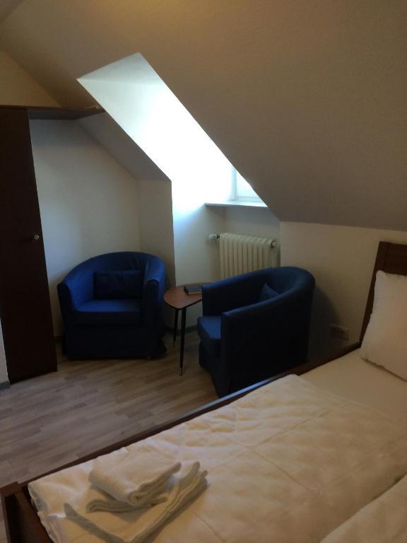 Kolping Hostel Trier Im Warsberger Hof חדר תמונה